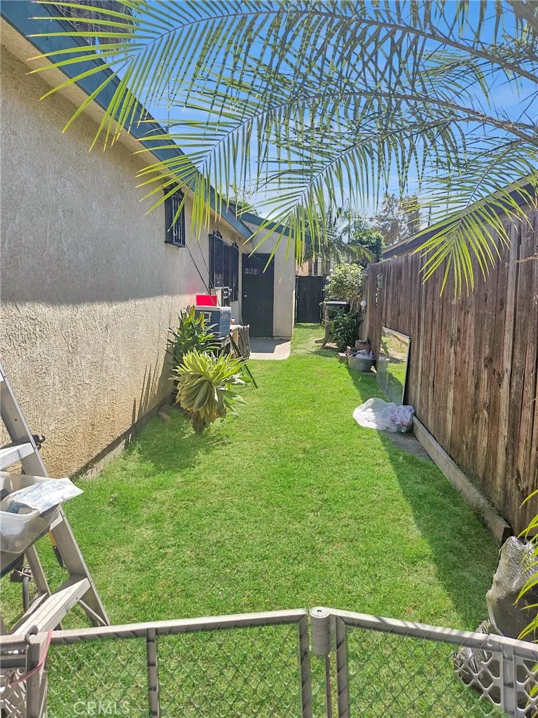 83 E Louise, Long Beach, California 90805 home-pic-31